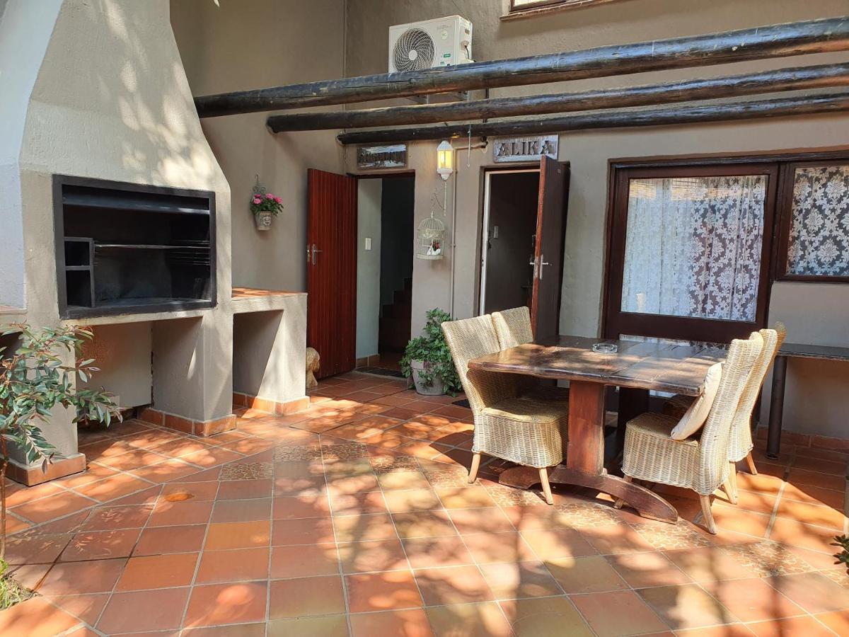 Waterhouse Guest Lodge - Indus Street Pretoria-Noord Habitación foto